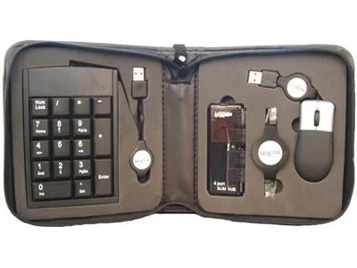 KIT PARA NOTEBOOK RJ45, TECLADO, HUB, MOUSE